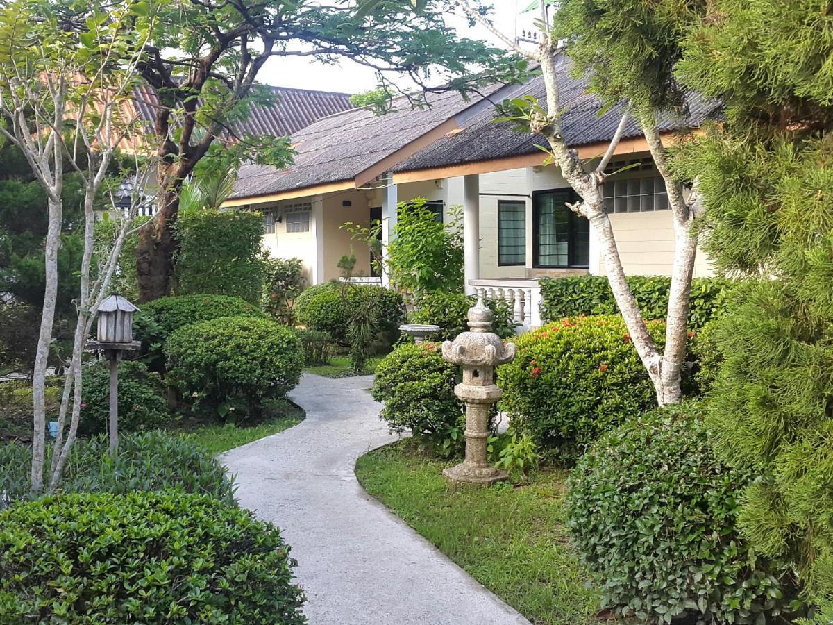 Holiday Village And Natural Garden Resort Karon Exterior foto